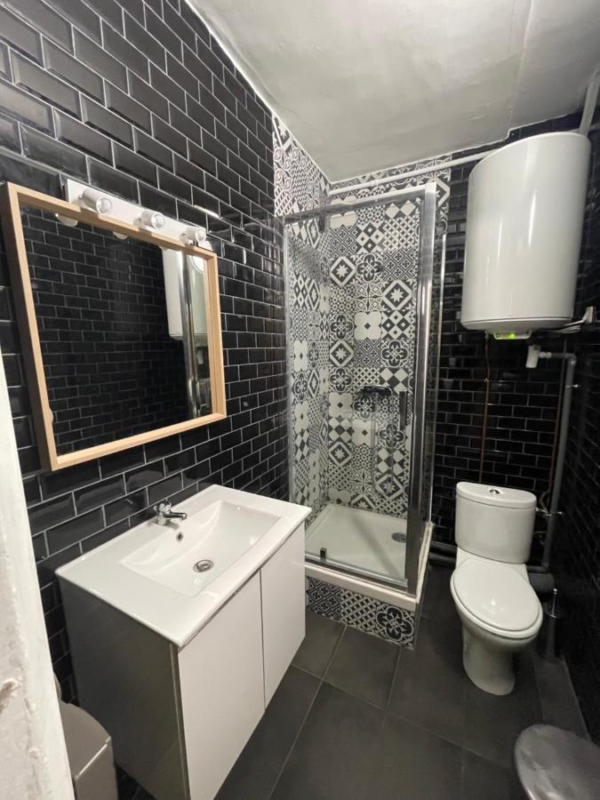 Du Globe Hostel Paris